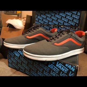 Vans LXVI Graphs (Dark Gray/Laser)